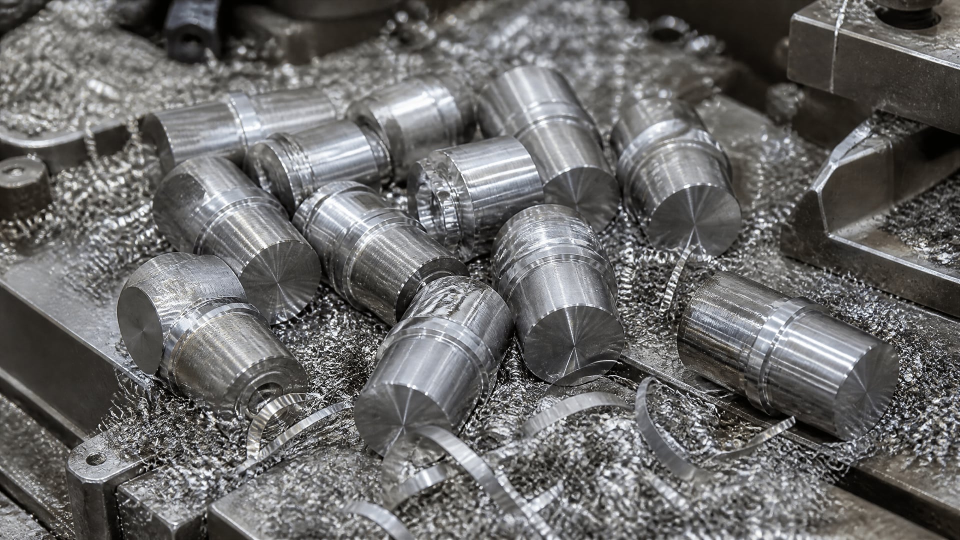 Free cutting steels